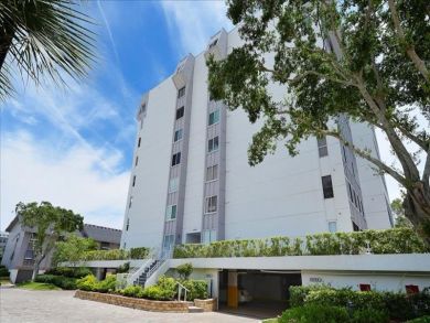 Siesta Key 2 Bedroom with Beach Views